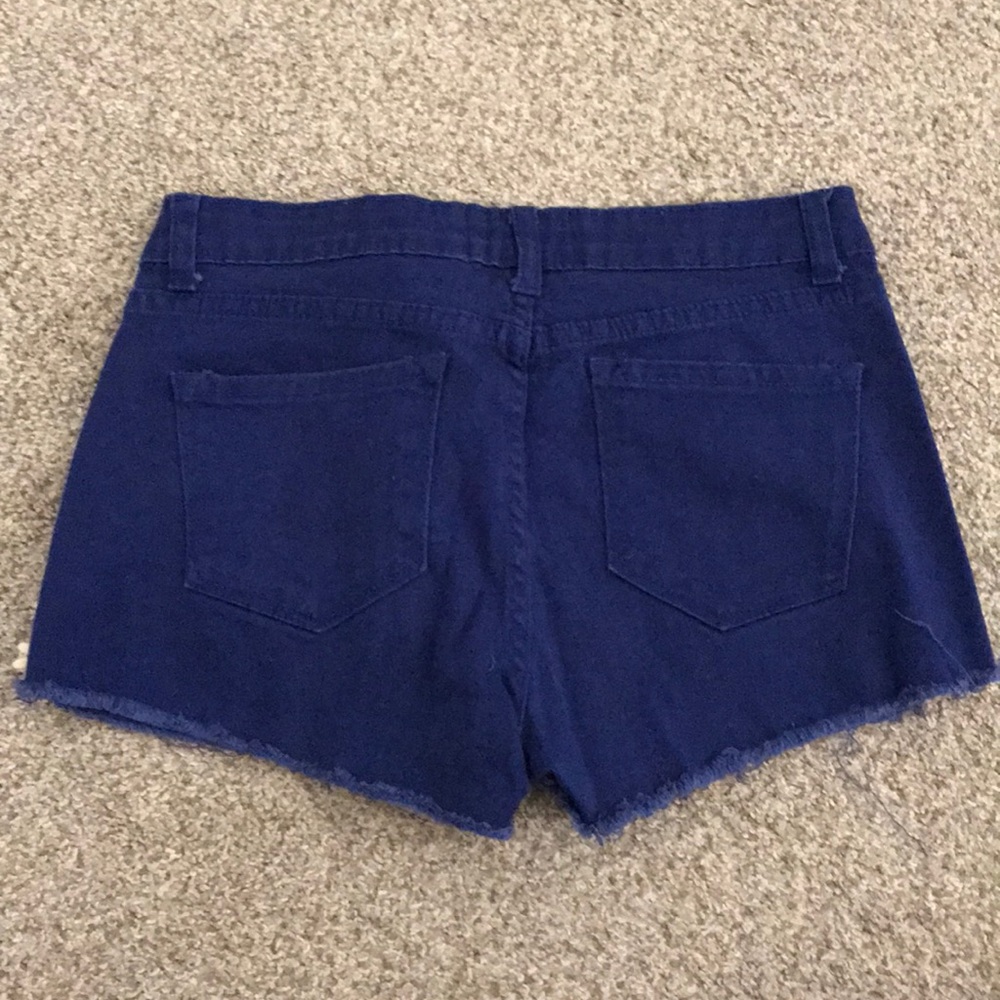 Blue Pattern Shorts - Picture 2 of 2